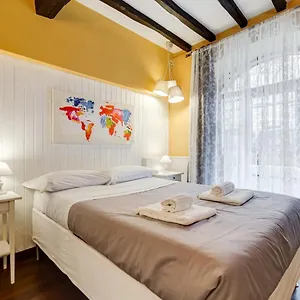  Apartment Trastevere