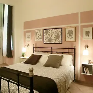  Apartment Magenta Collection Del Grande