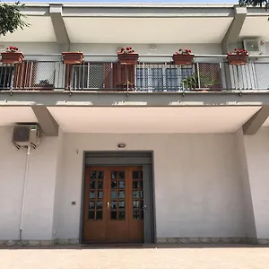 Bed & Breakfast National 5 